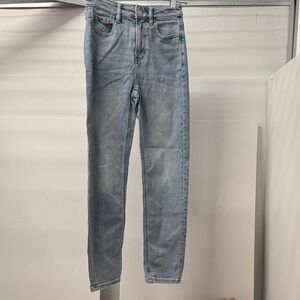 American Eagle Stretch Mom Straight Jean-Size 000-Short 10.75” waist 25” inseam